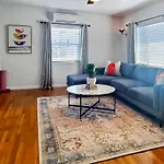 Private, Spacious Apartment With Sunny Patio